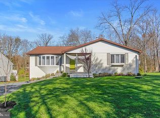 286 Thomas Dr, Gettysburg, PA 17325