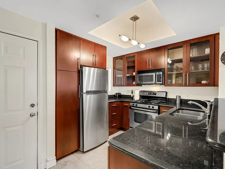 230 E Flamingo Rd #435 — Photo 5