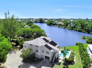 1401 Sandpiper Cir, Sanibel, FL 33957