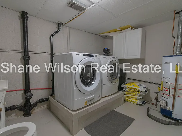 617 Spring Valley Ln — Photo 15