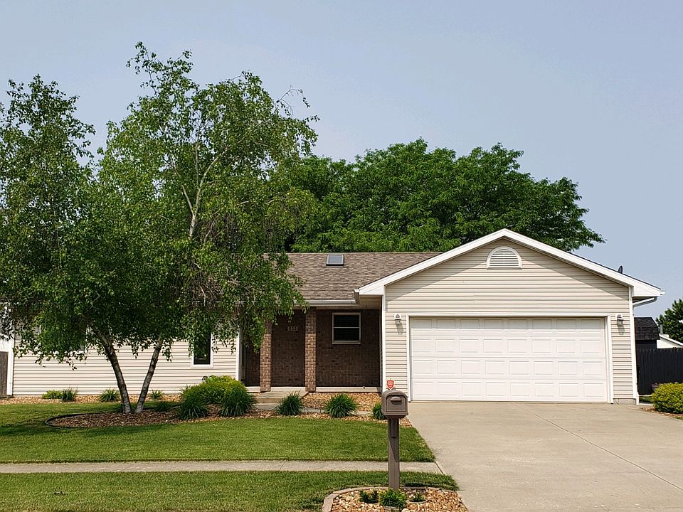 1st image of 635 Cherokee Dr