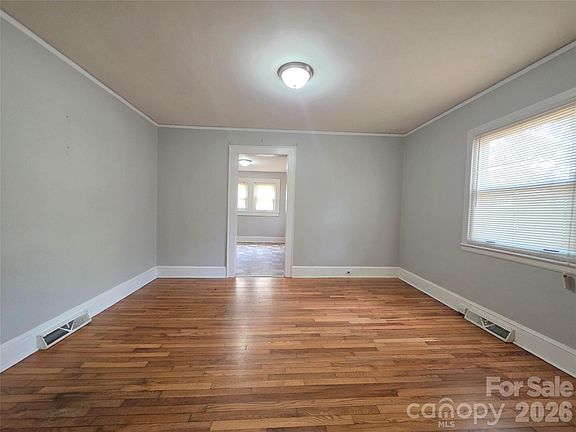 5th image of 5120 Elder Ave