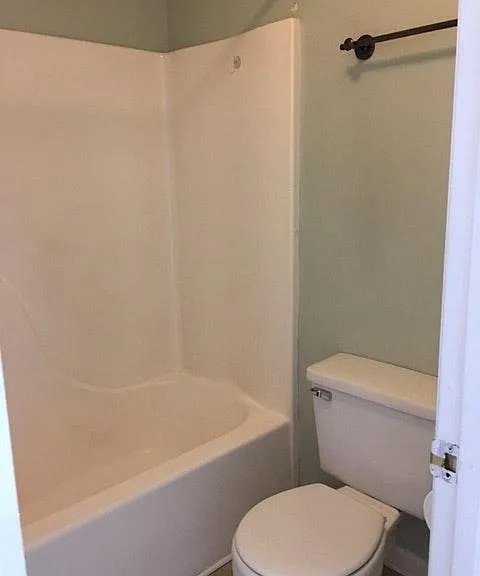 4115 Kaplan Dr — Photo 7
