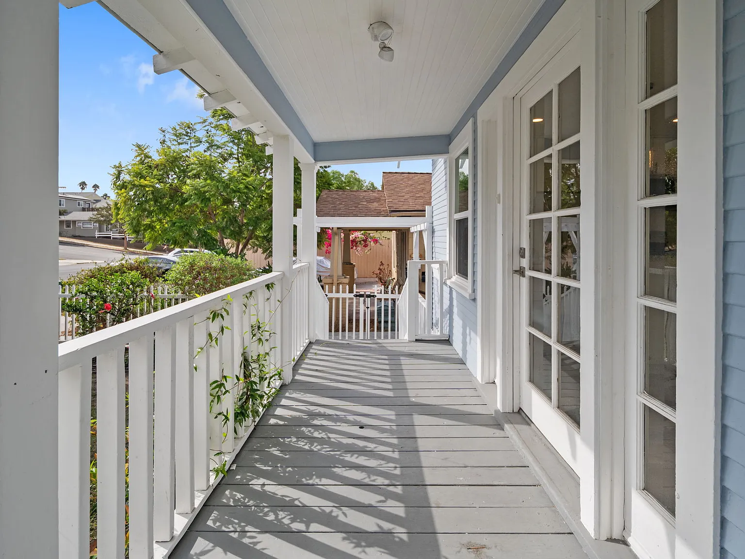 2 bed, 1300 sqft, $3,500 — Photo 4