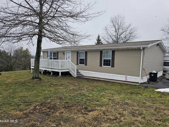 224 Skyline Dr, Duncansville, PA 16635