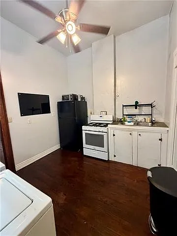 2734 Orleans Ave — Photo 6