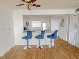 Three Seasons Condo Bldg, North Miami Beach, FL 33162