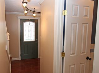 178 Woodsong Ln, Rochester, NY 14612