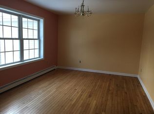 275 Cherry Tree Bend Rd, Port Murray, NJ 07865