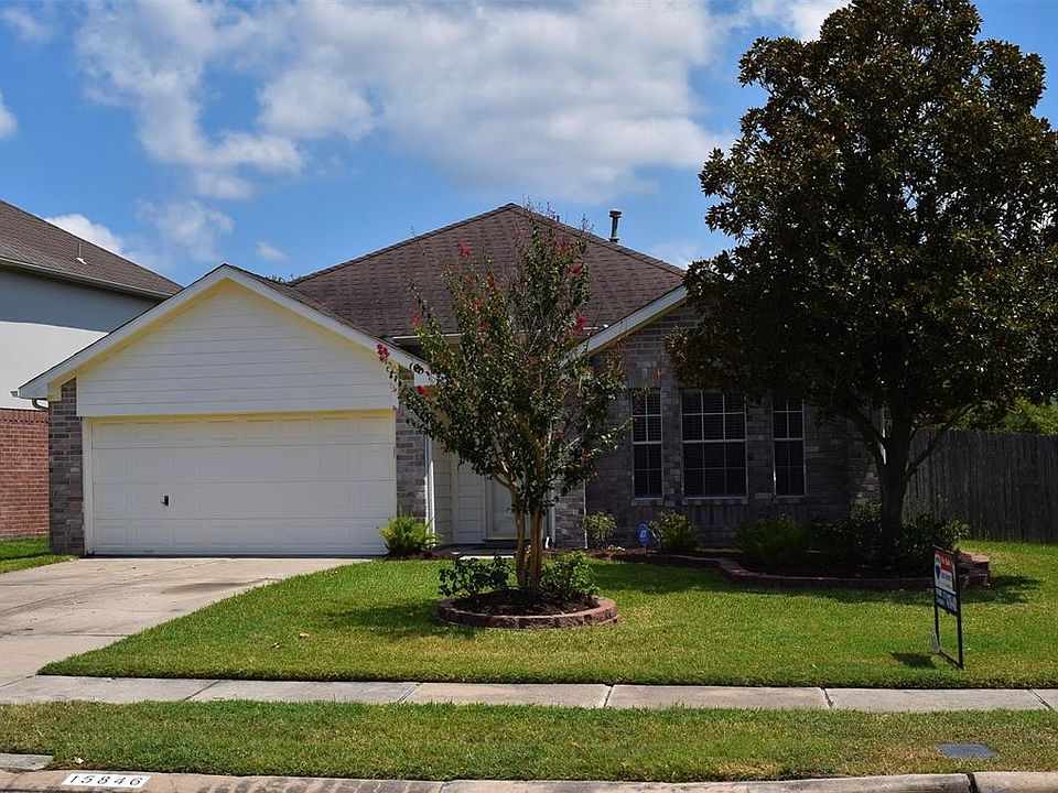 1st image of 15846 Clayton Bend Dr