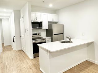 834 N Broad St #1, Philadelphia, PA 19130