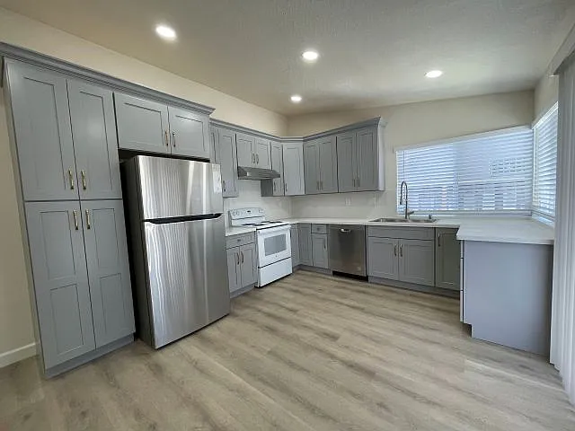 Building Photo - 3091 Allenwood Dr