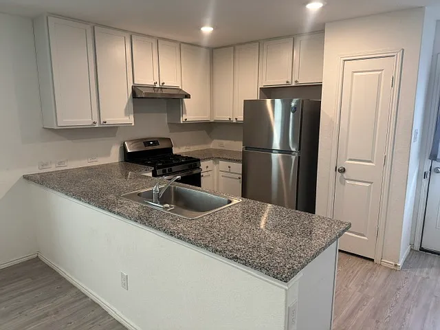 20318 Andesine Rdg — Photo 2