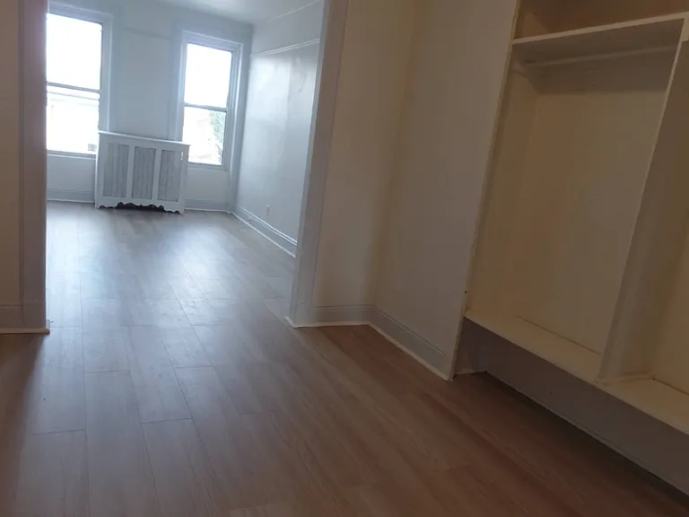 71 Euclid Ave #2 — Photo 8