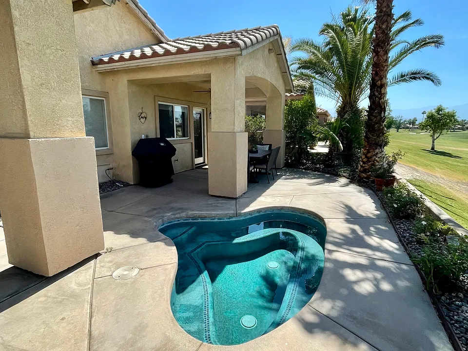 80372 Pebble Beach Dr