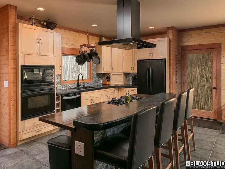 Kitchen main floor