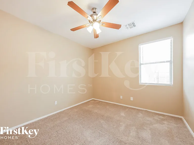 188 S 154th Ln — Photo 12