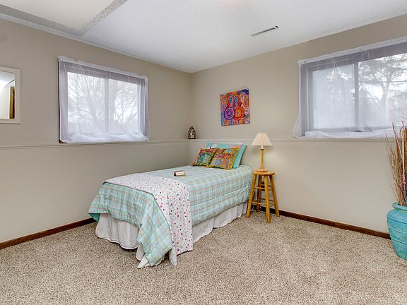 Lower Level Bedroom #4