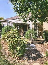 3rd image of 801 Pinehurst Dr