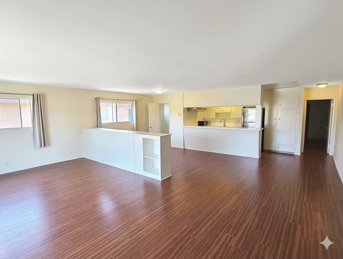 2 bed, 1.5 bath, 1300 sqft, $3,790 — Photo 2