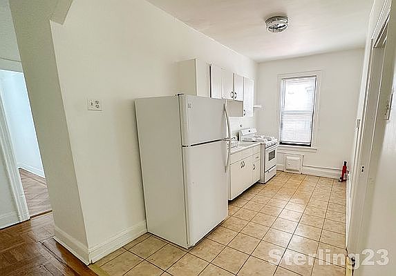 5th image of 24-48 Crescent St #2