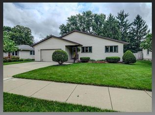 431 Windsor St, Sun Prairie, WI 53590