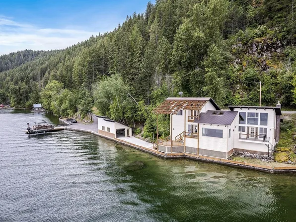 4501 Bottle Bay Rd, Sagle, ID 83860