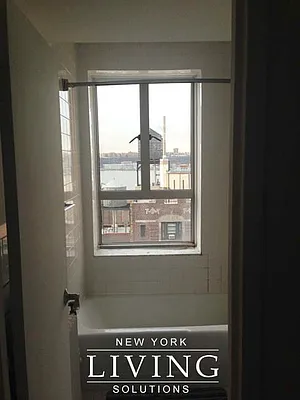 Rented by NY Living Solutions | media 4