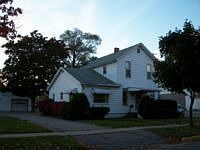 1st image of 121 S 2nd St