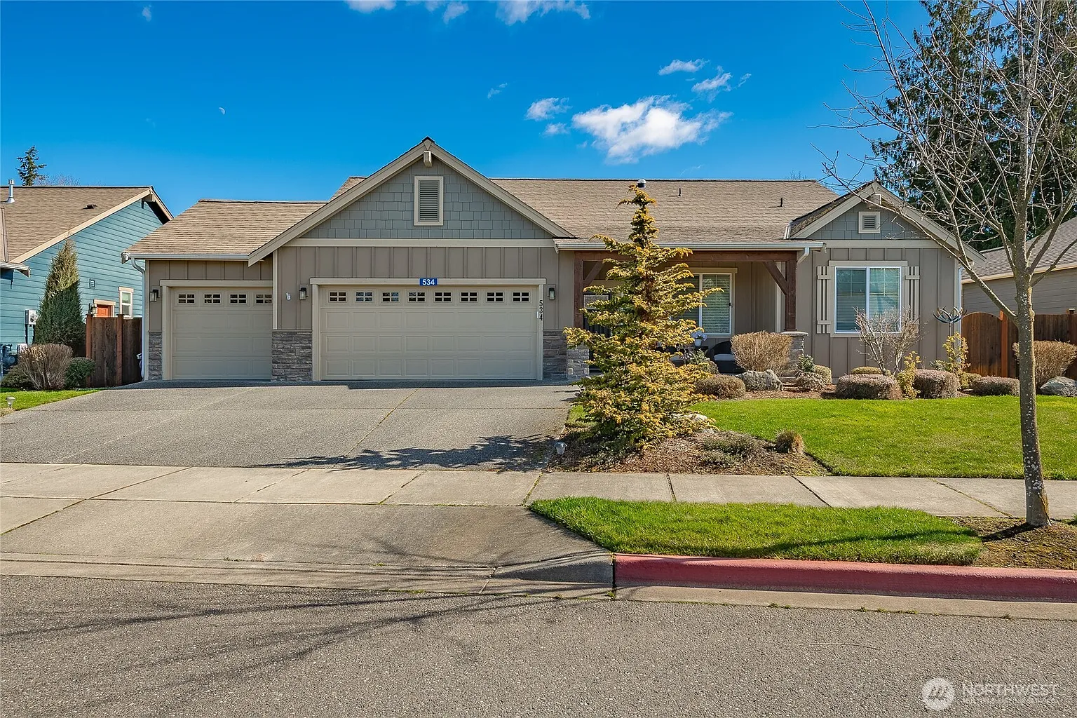 534 Twin Brooks Drive photo 1