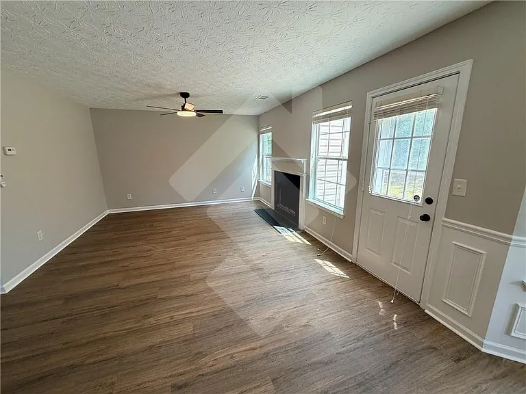 3761 Monticello St — Photo 10