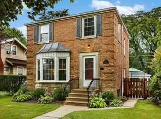 217 N Knight Ave, Park Ridge, IL 60068