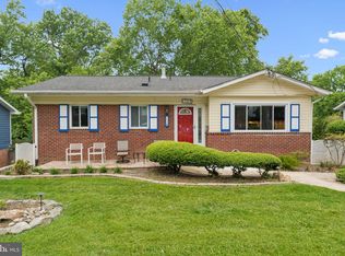 709 Harrington Rd, Rockville, MD 20852