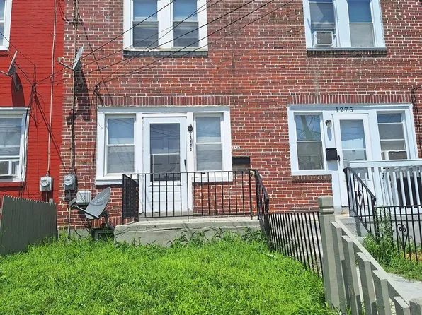 1273 S Merrimac Rd, Camden, NJ 08104