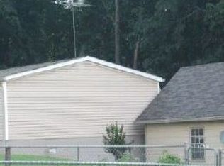 3732 Bolding Rd, Flowery Branch, GA 30542