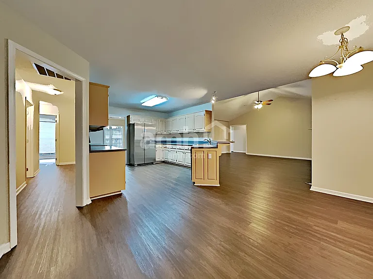 2338 Sir Edward Ln — Photo 8