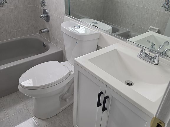4th image of 7579 W 30th Ct