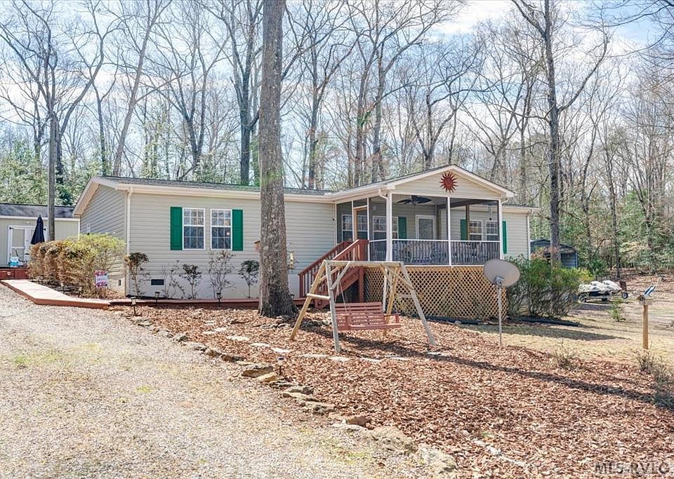 1st image of 327 Lynch Point Rd