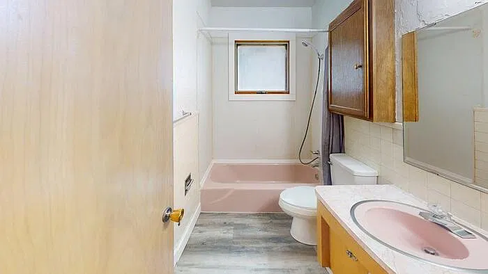 2 bed, 1.0 bath, $1,199 — Photo 4