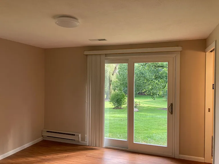 8525 S Spring Valley Park Dr — Photo 11