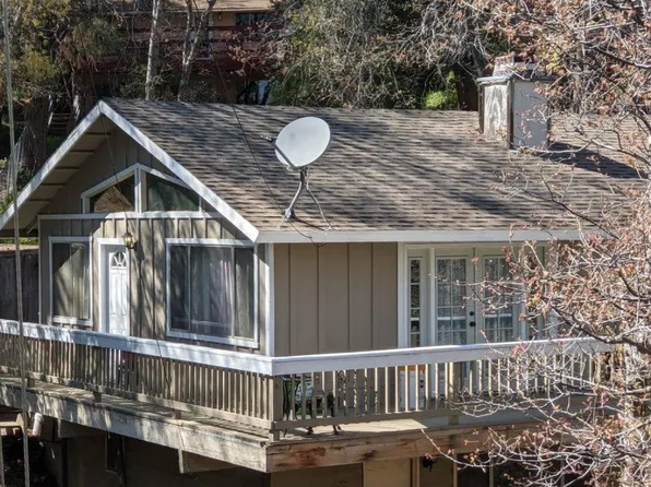 24288 Wabern Dr, Crestline, CA 92325