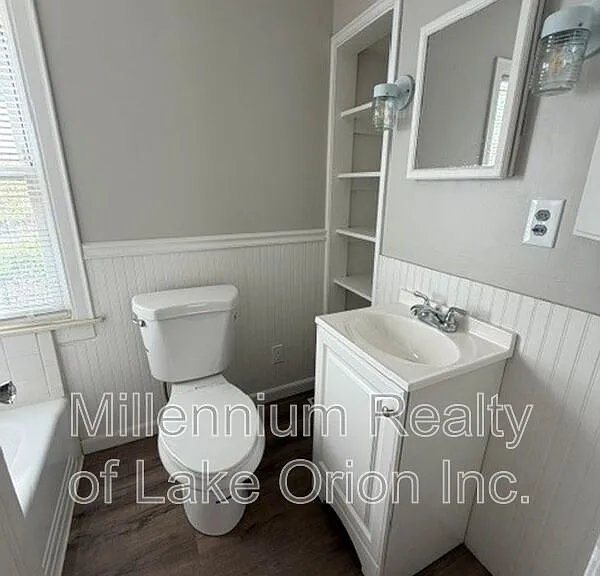 27 Sylvan — Photo 9