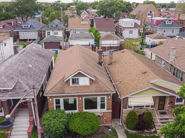 8618 S Loomis Blvd, Chicago, IL 60620