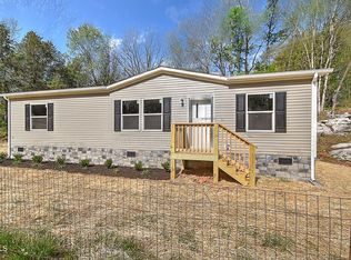 165 Brookfield Ln, Kingsport, TN 37663