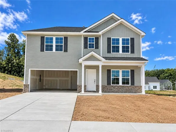 4037 Stirrup Dr, Clemmons, NC 27012