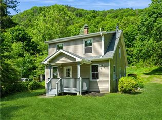 24 Under Mountain Rd, Wassaic, NY 12592