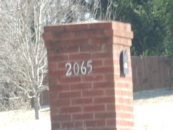 2nd image of 2065 Pheasant Run Dr