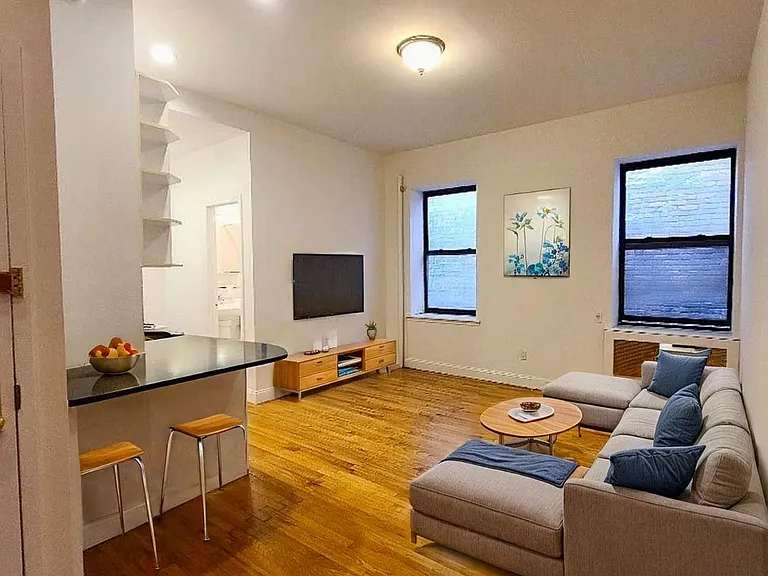 1720 2nd Ave #5C — Photo 1