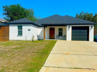 801 E Jefferson St, Waxahachie, TX 75165