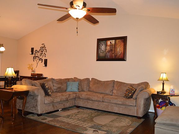 2nd image of 1036 Barrens Village Ln